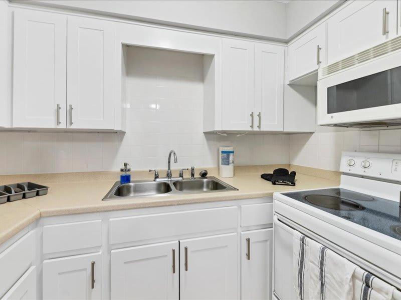 タンパDesigned And Cozy 1Br With Parking Near Storesアパートメント エクステリア 写真