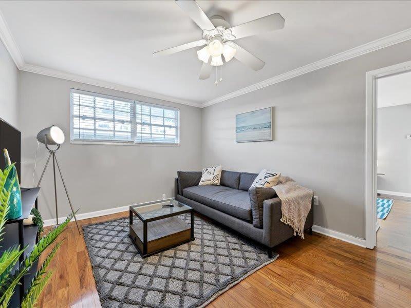 タンパDesigned And Cozy 1Br With Parking Near Storesアパートメント エクステリア 写真