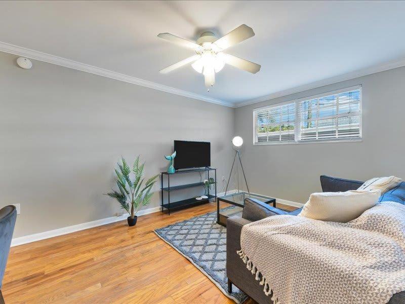 タンパDesigned And Cozy 1Br With Parking Near Storesアパートメント エクステリア 写真